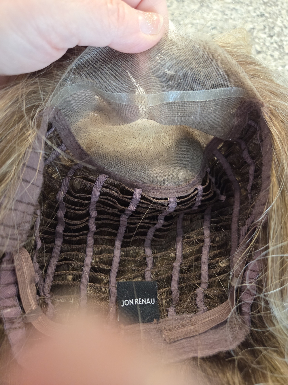 Jon Reanau Light Blonde Lace Front Wig. - Picture 5 of 16
